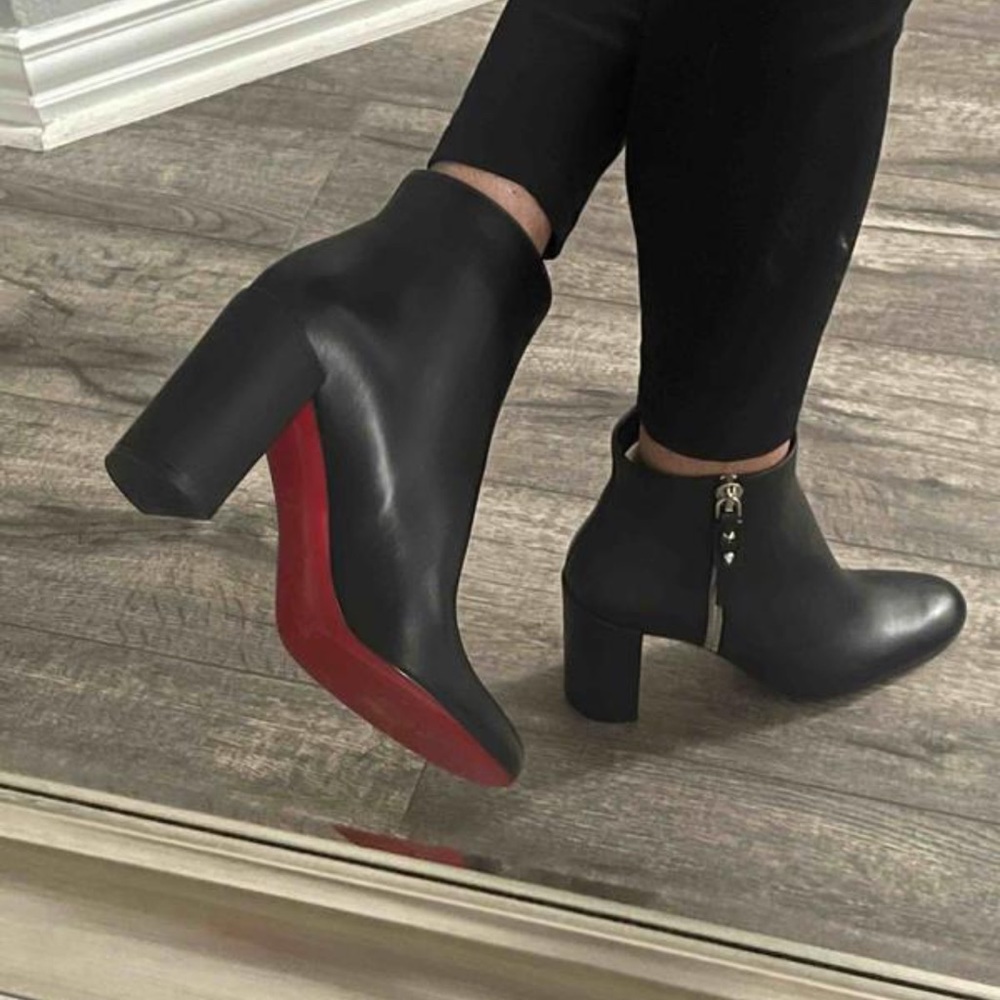 Ziptotal Booties